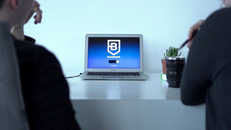 Cyberbeveiliging voor iedereen hoe je jezelf online veilig houdt